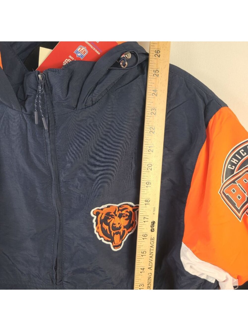 NEW Chicago Bears NFL Team Apparel Pullover Half-Zip Hooded Jacket Sz M - Picture 8 of 11